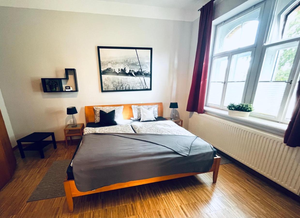 Schlosspark Apartment I 80Qm I 3 Betten I Bei Dresden Heidenau  Exterior photo